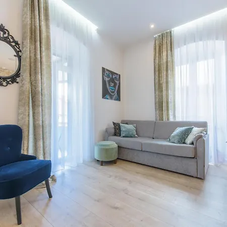 Apartment Arcus With Beautiful Terrace